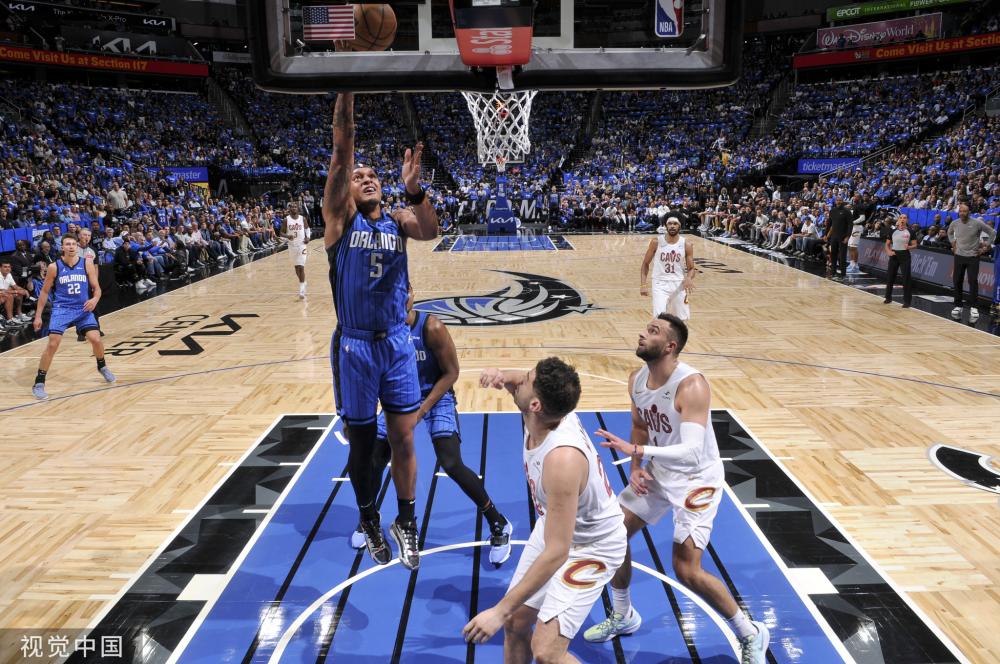 高个球员的 高个球员的